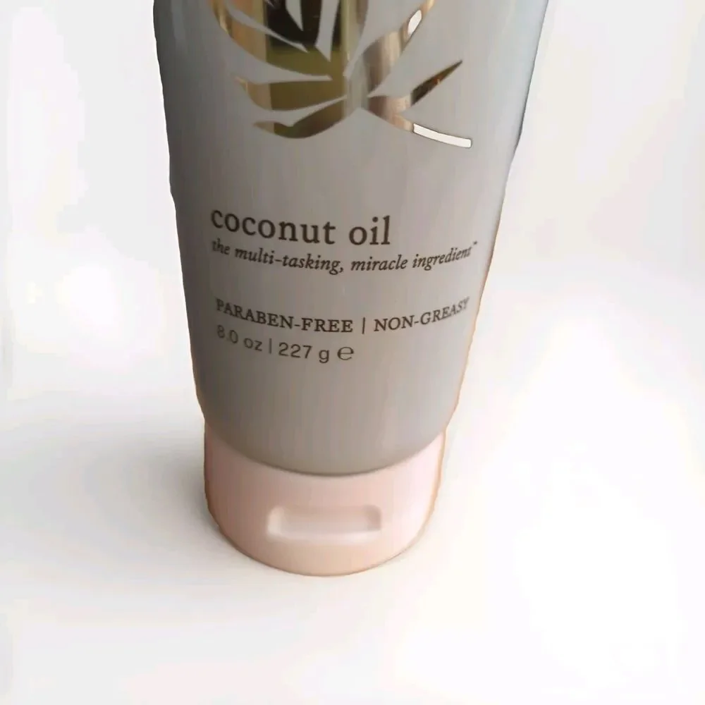 COCOmagic Peppermint Heel & Foot Cream Coconut Oil ParabenFree NonGreasy Formula